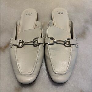 Cream Leather Slip-On Mules